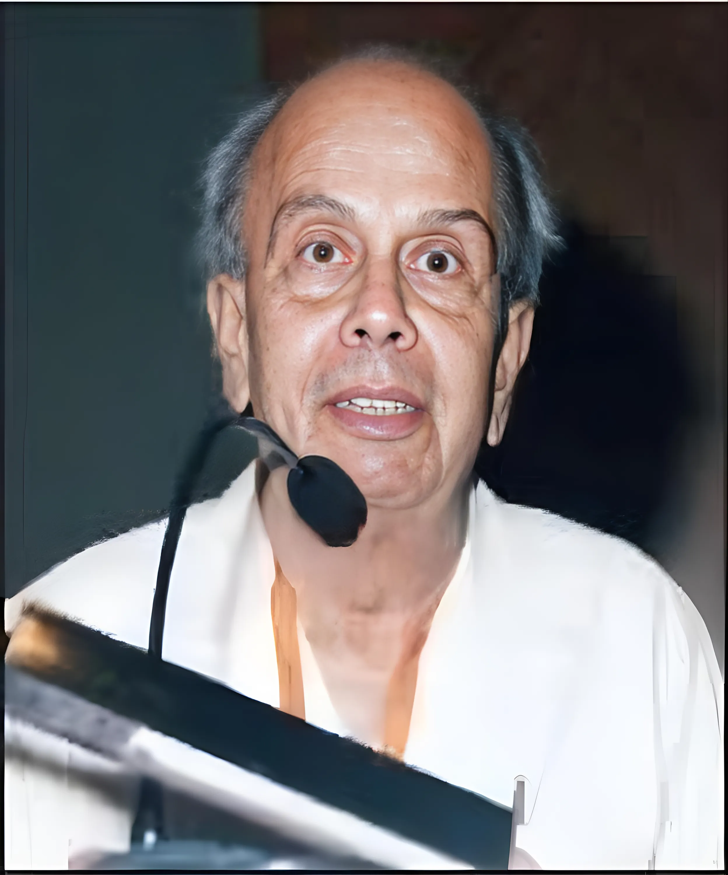 Dr. S. V. Apte